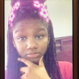 Meet your Posher, Markia